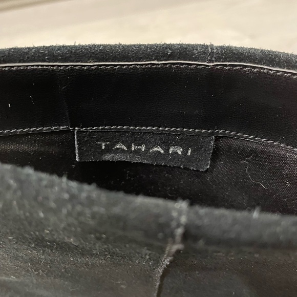Tahari Suede Heels - Picture 4 of 6